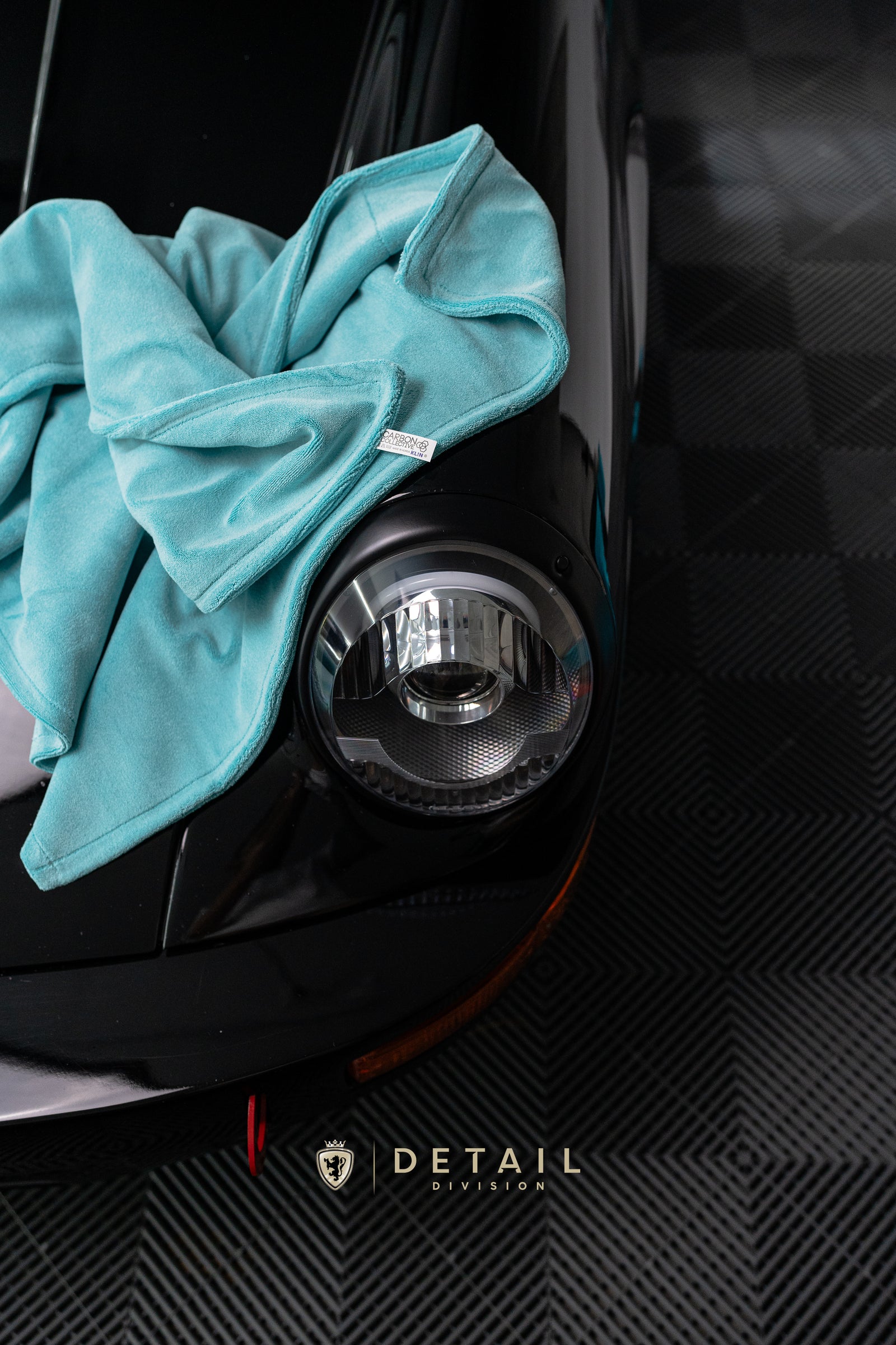 carbon evo towel pictured on an aircooled porsche 911