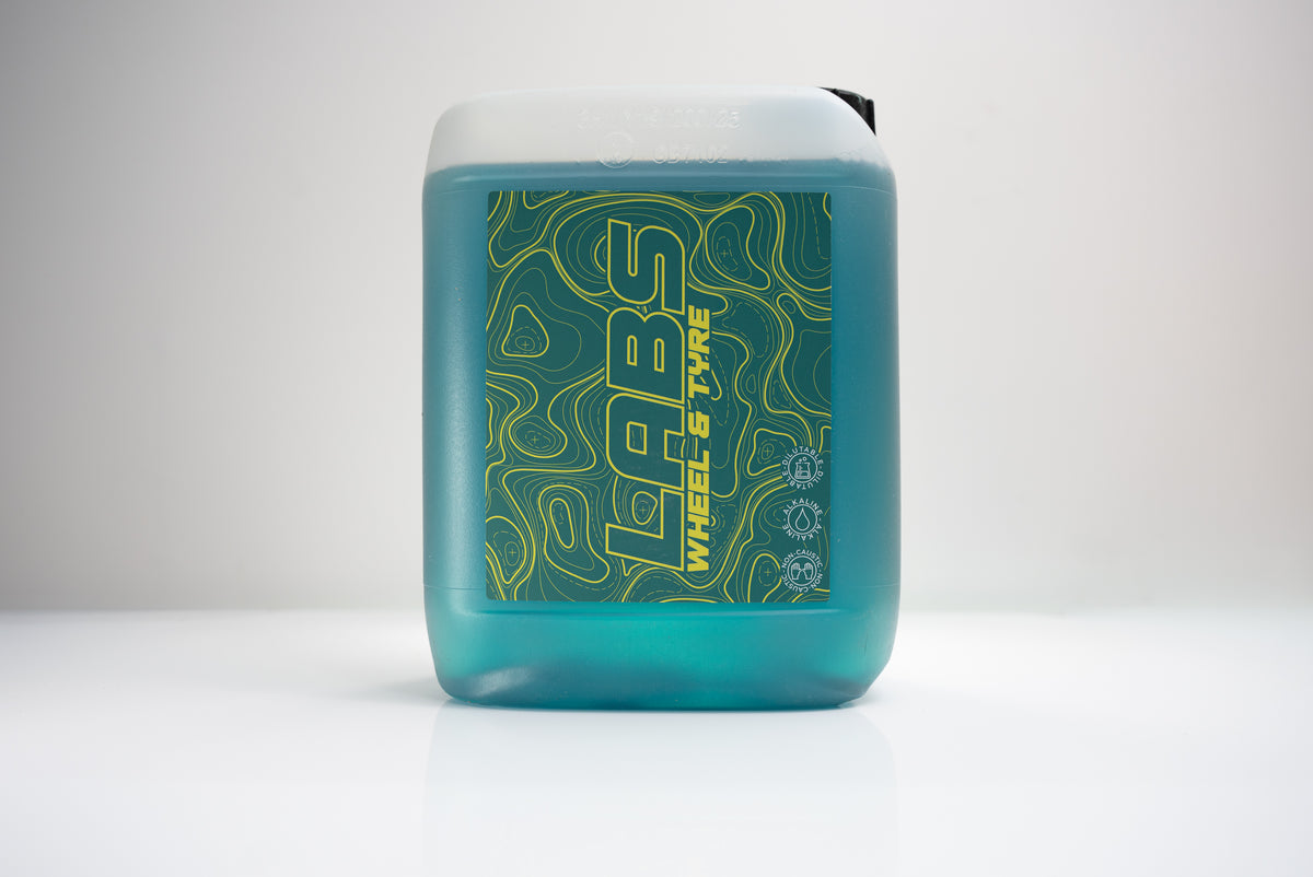 LABS Wheel &amp; Tyre Topographic Look Label Dark Green Label &amp; Product, Yellow ext 5L Jug Front Label